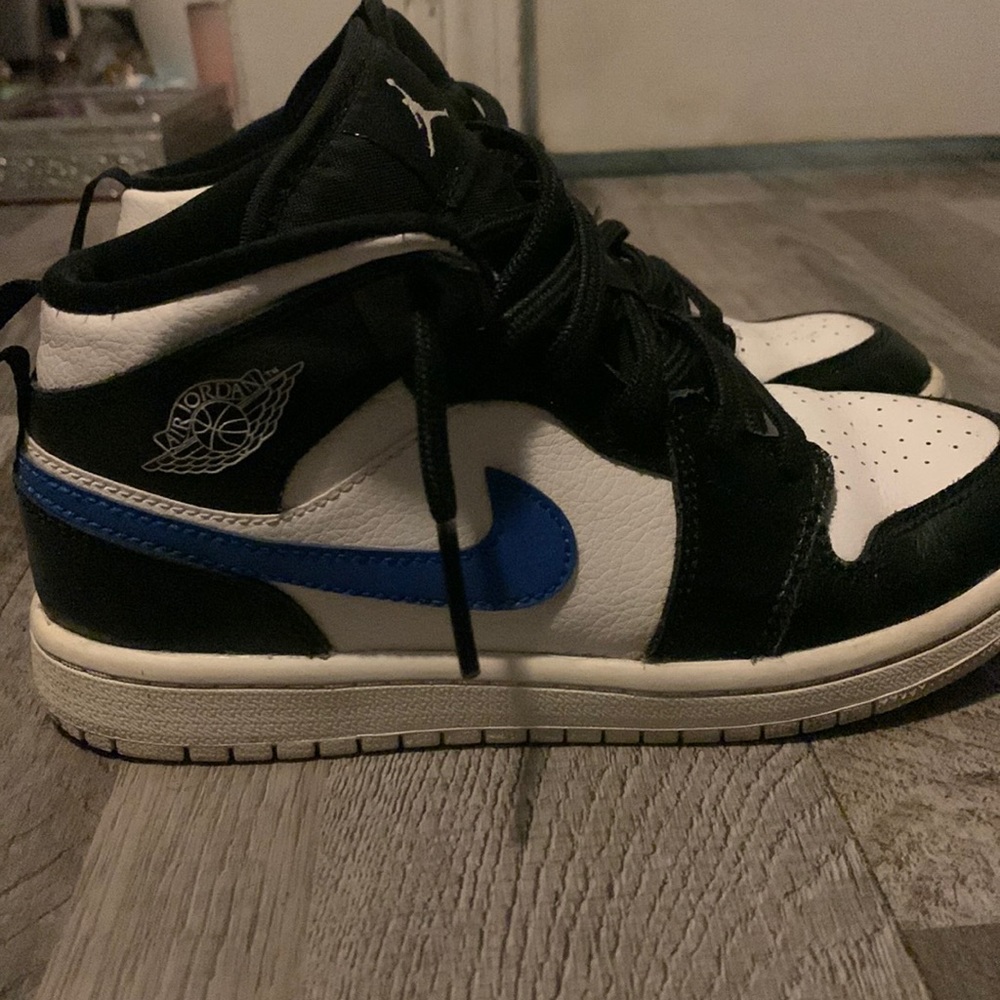 kids jordan 1s
